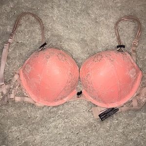 Victoria Secret push-up bra sexy little thing 34b